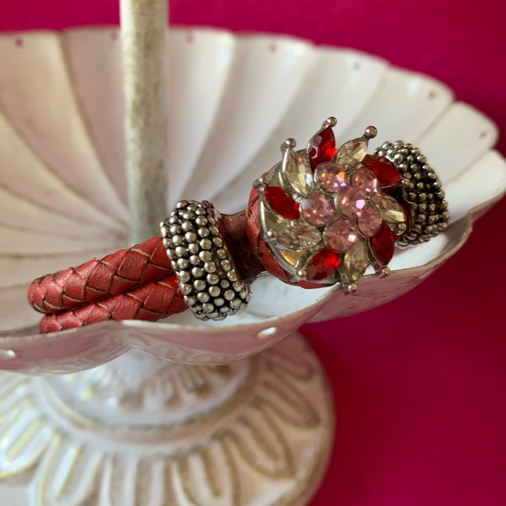 Snap Red Leather Bracelet w/Red and Clear Crystal Charm🥳HP🥳